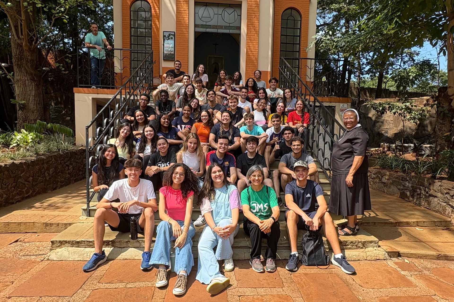 Juventude Missionária Salesiana renova compromisso missionário em retiro espiritual